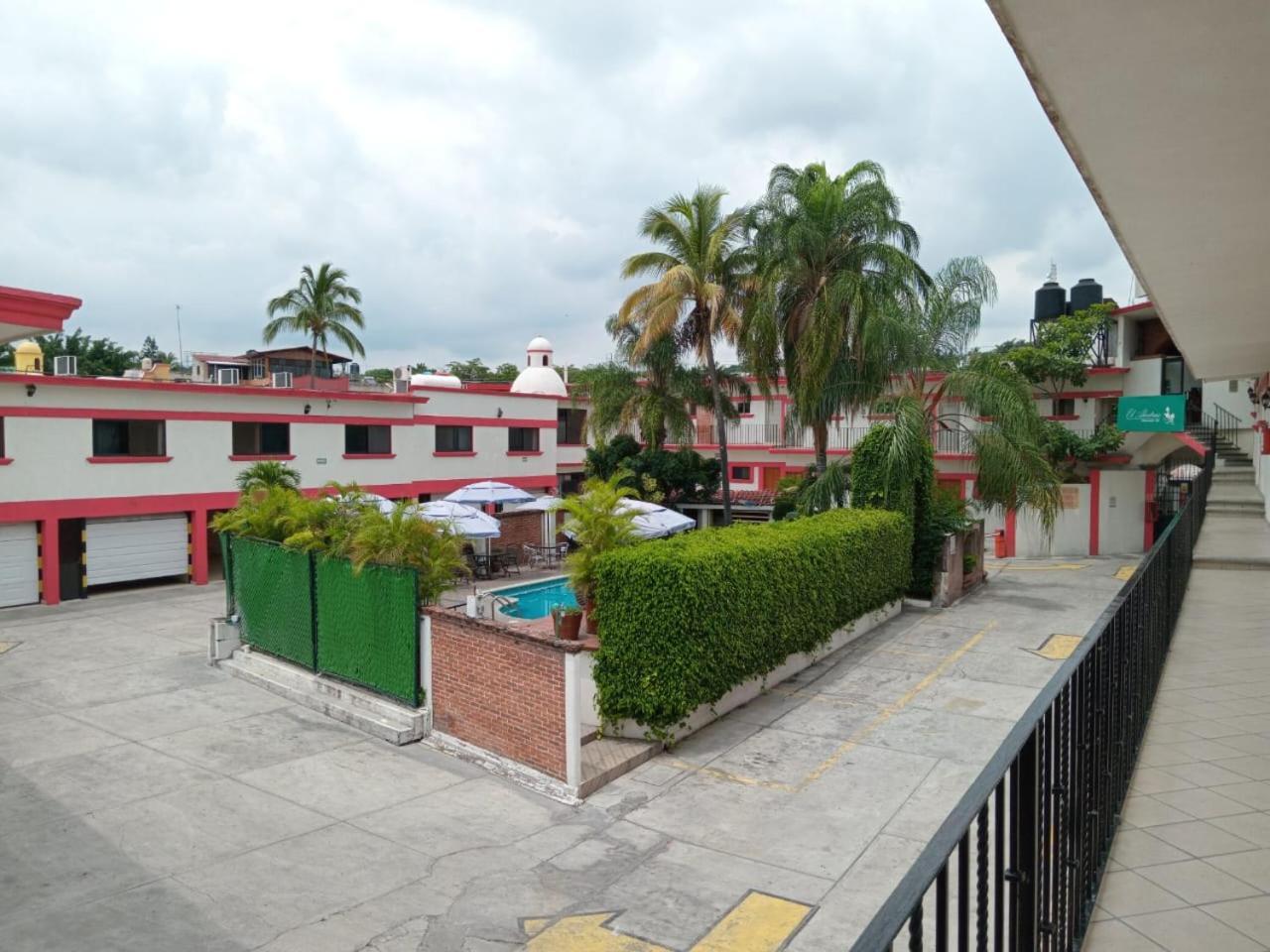 Hotel Parador Del Rey Temixco Exteriör bild